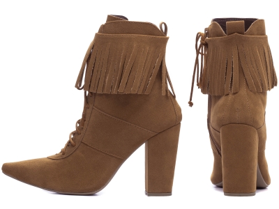 Bota Bico Fino Feminina