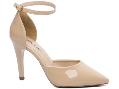 Sapato Scarpin Verniz Bege Fivela De Ajuste