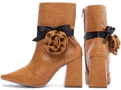 Bota Bico Fino Cano M�dio