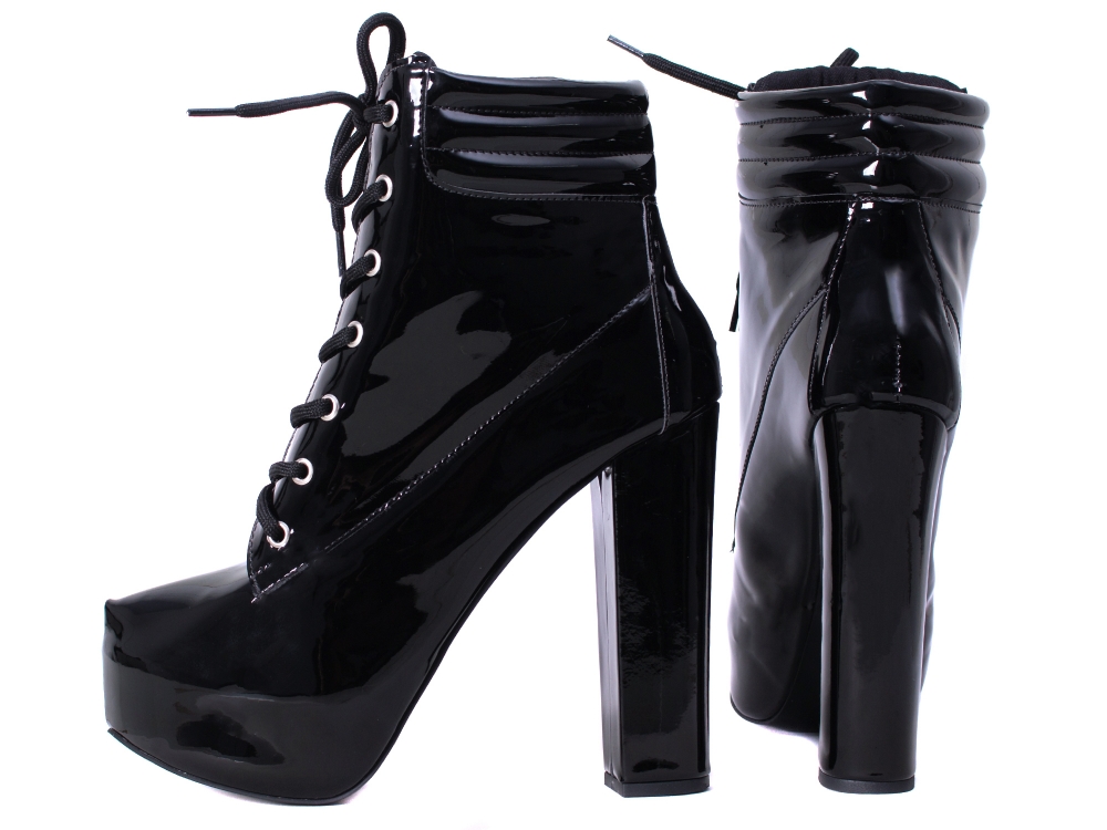 Bota Coturno Meia Pata Verniz Preto