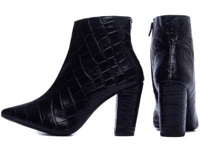 Bota Feminina Croco Preta Bico Fino